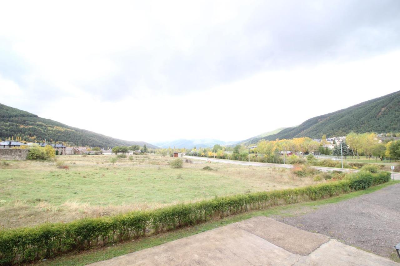 ビリャヌアLa Casita Del Pirineoアパートメント エクステリア 写真